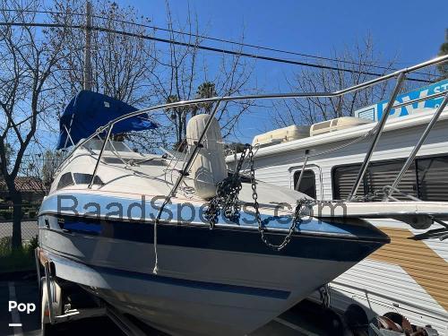 Bayliner 2450 tekniske specifikationer og anmeldelser